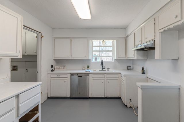 31942 S Wiggins Street, Magnolia, TX 77355