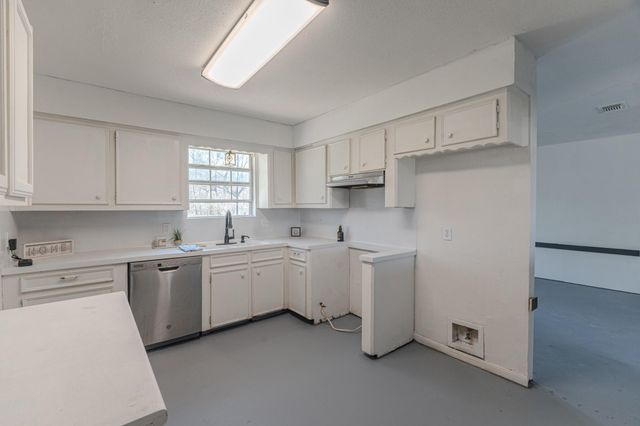 31942 S Wiggins Street, Magnolia, TX 77355