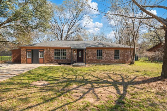 31942 S Wiggins Street, Magnolia, TX 77355