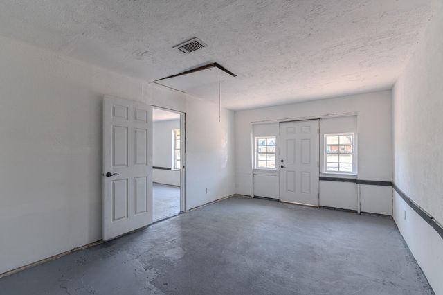 31942 S Wiggins Street, Magnolia, TX 77355