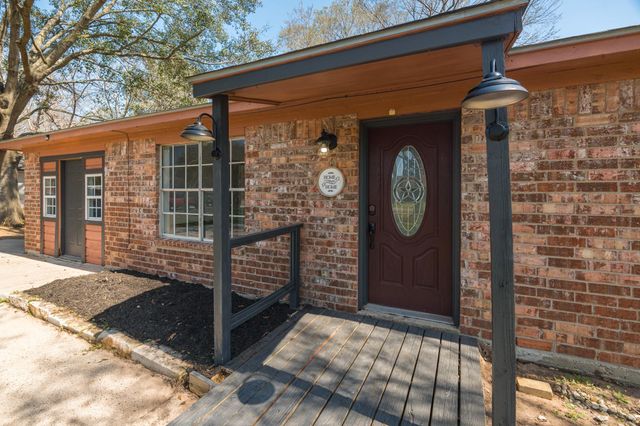 31942 S Wiggins Street, Magnolia, TX 77355