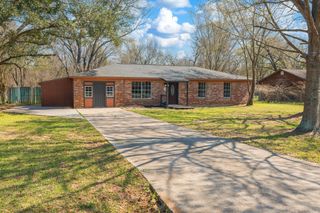 31942 S Wiggins Street, Magnolia, TX 77355