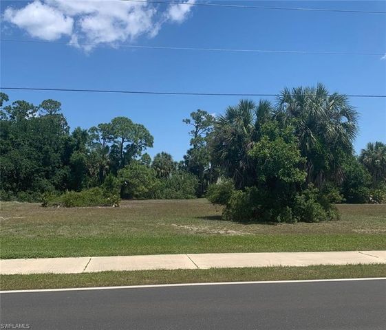 24368 Vincent AVE, Punta Gorda, FL 33955