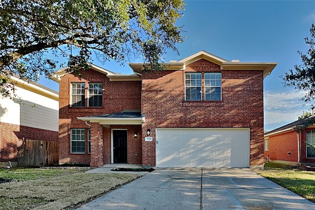 3222 Crestbridge Lane, Spring, TX 77388