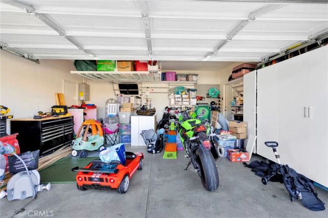 12906 Echo Valley, Victorville, CA 92392