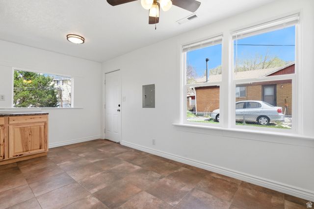 1060 E SULLIVAN RD, Ogden, UT 84403