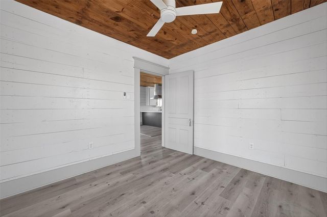 3616 Avenue L, Galveston, TX 77550