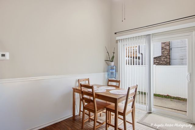 1920 Island Court, Woodstock, IL 60098