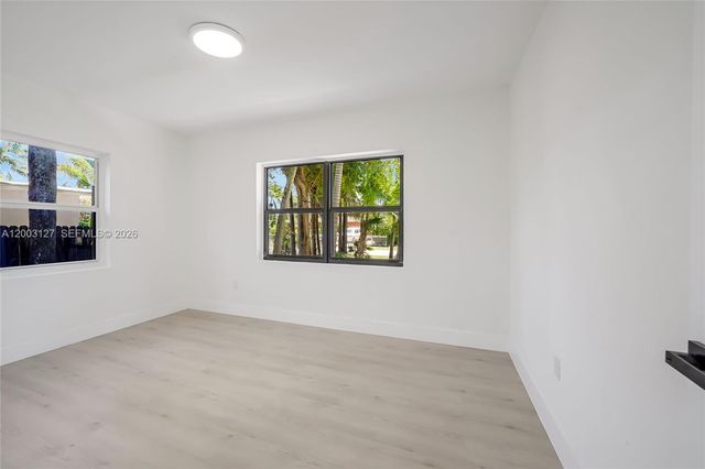 1315 NE 130th St, North Miami, FL 33161
