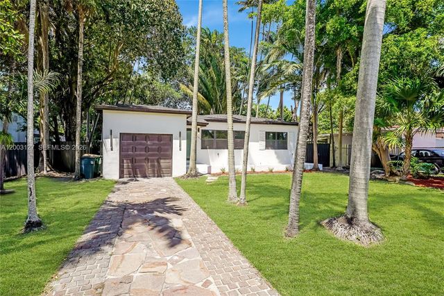 1315 NE 130th St, North Miami, FL 33161