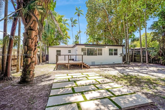1315 NE 130th St, North Miami, FL 33161
