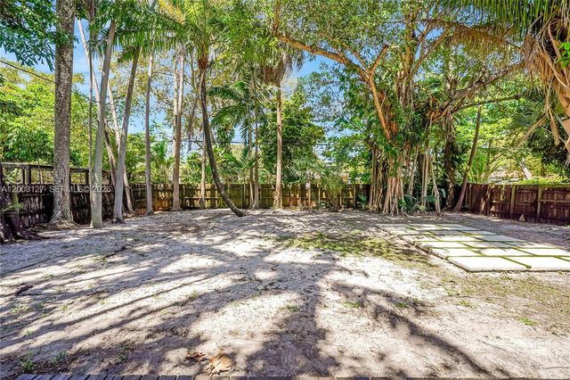1315 NE 130th St, North Miami, FL 33161