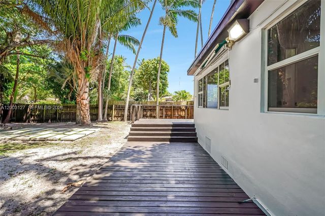 1315 NE 130th St, North Miami, FL 33161