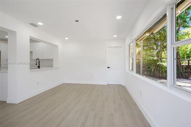 1315 NE 130th St, North Miami, FL 33161