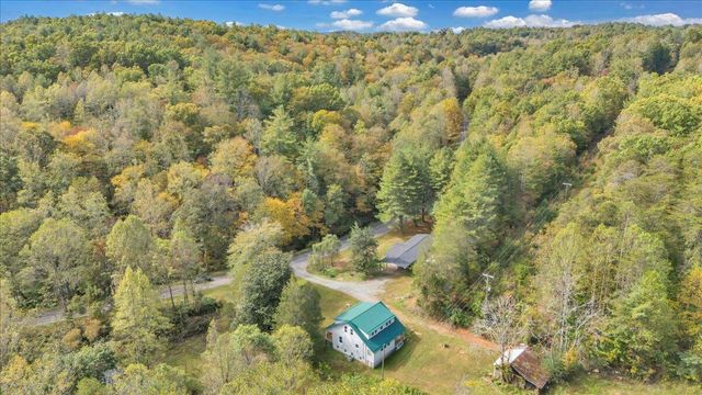 6973 Henry RD, Henry, VA 24102