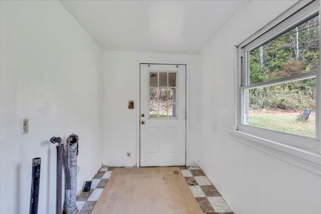 6973 Henry RD, Henry, VA 24102