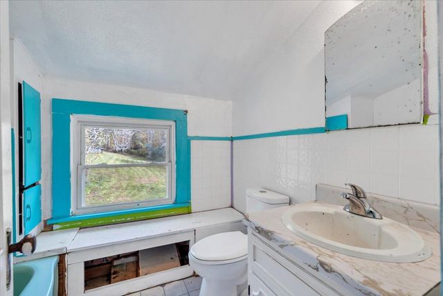 6973 Henry RD, Henry, VA 24102