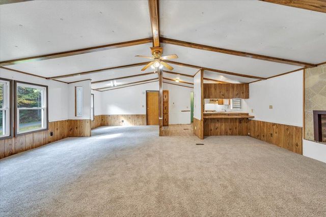 6973 Henry RD, Henry, VA 24102