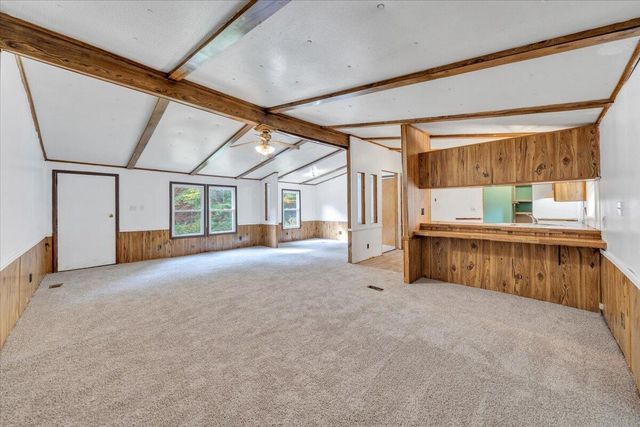 6973 Henry RD, Henry, VA 24102