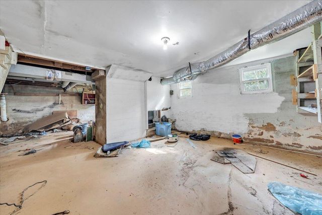 6973 Henry RD, Henry, VA 24102