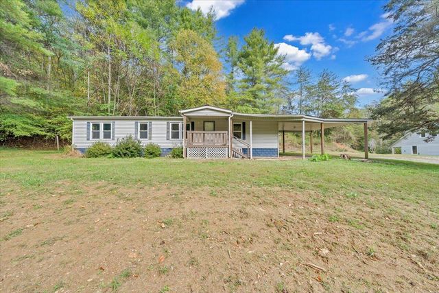 6973 Henry RD, Henry, VA 24102