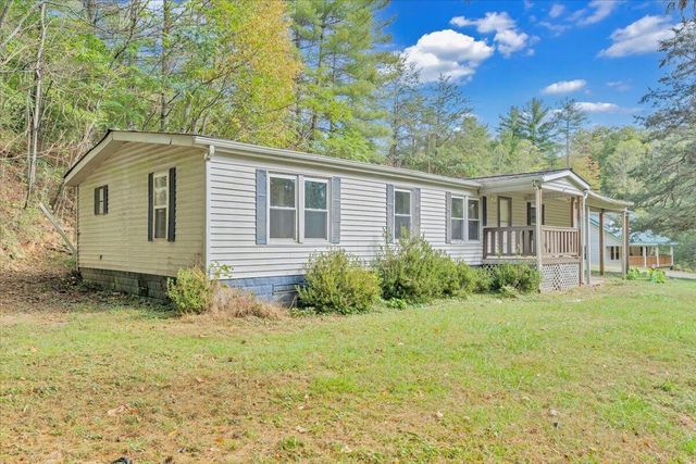 6973 Henry RD, Henry, VA 24102