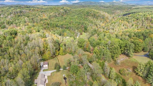 6973 Henry RD, Henry, VA 24102