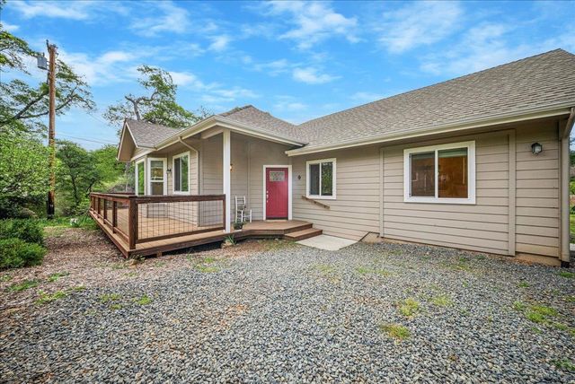 709 Cole Rd, Meadow Vista, CA 95722