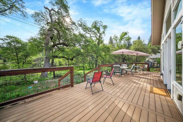 709 Cole Rd, Meadow Vista, CA 95722