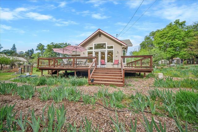 709 Cole Rd, Meadow Vista, CA 95722