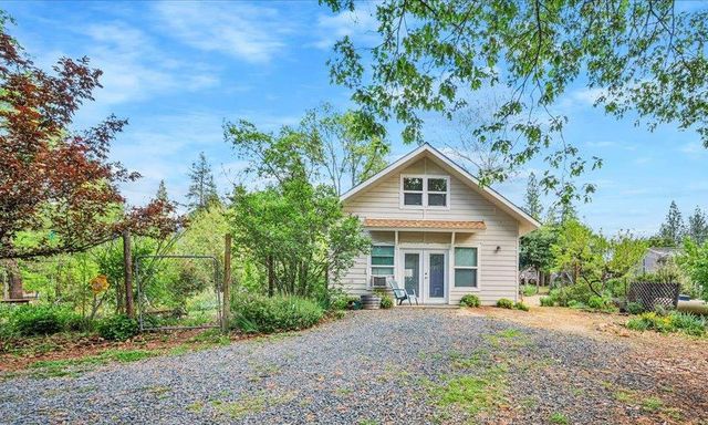 709 Cole Rd, Meadow Vista, CA 95722