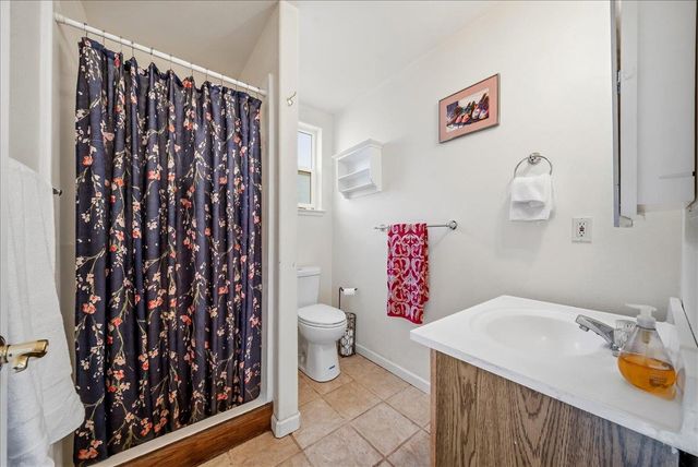 709 Cole Rd, Meadow Vista, CA 95722