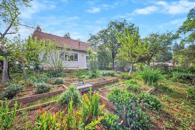 709 Cole Rd, Meadow Vista, CA 95722