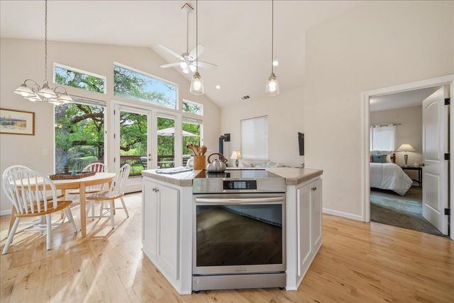 709 Cole Rd, Meadow Vista, CA 95722