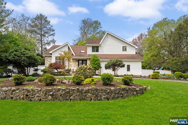 15 Clinton Street, Norwood, NJ 07648