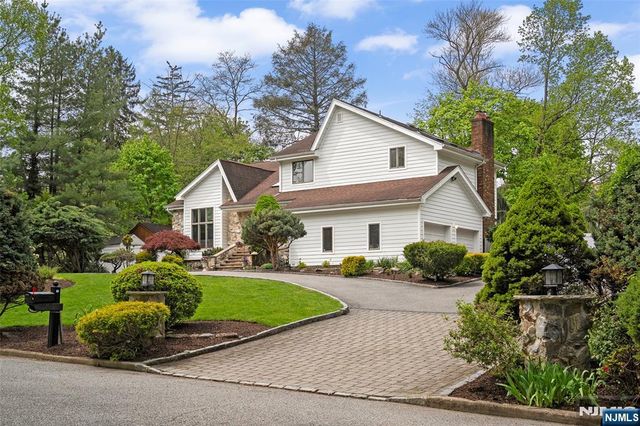 15 Clinton Street, Norwood, NJ 07648