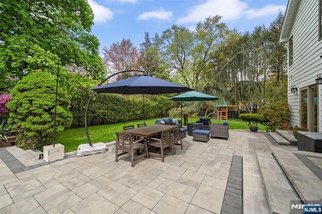 15 Clinton Street, Norwood, NJ 07648