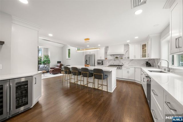 15 Clinton Street, Norwood, NJ 07648