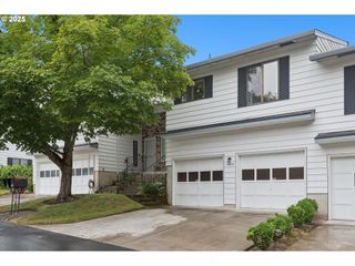 14914 Ne ROSE Pkwy 73B, Portland, OR 97230