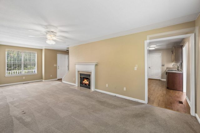 14 Spring Water Drive, Ringgold, GA 30736