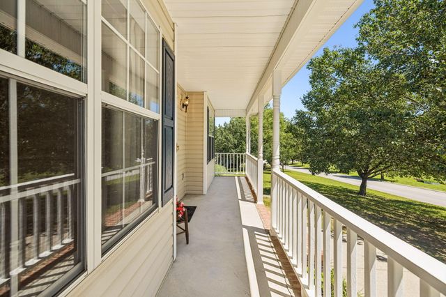 14 Spring Water Drive, Ringgold, GA 30736
