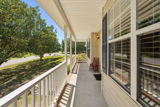 14 Spring Water Drive, Ringgold, GA 30736