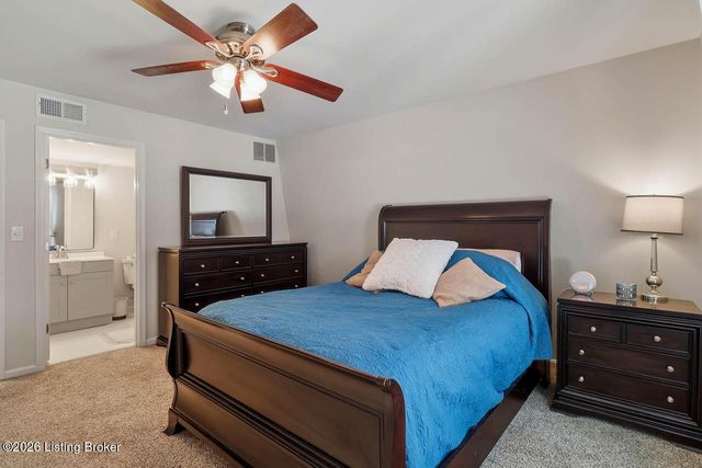 521 Zorn Ave F4, Louisville, KY 40206