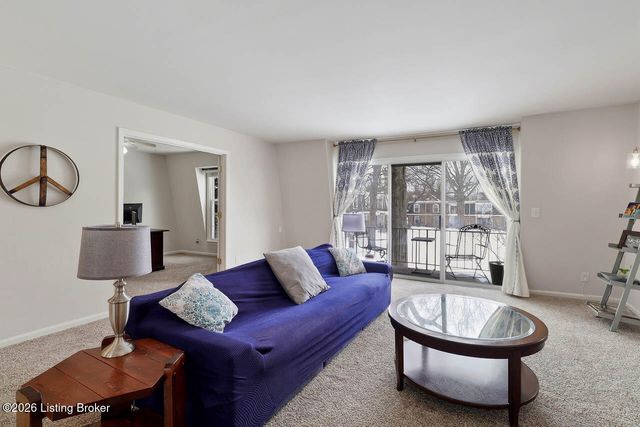 521 Zorn Ave F4, Louisville, KY 40206