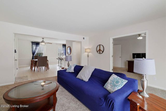 521 Zorn Ave F4, Louisville, KY 40206