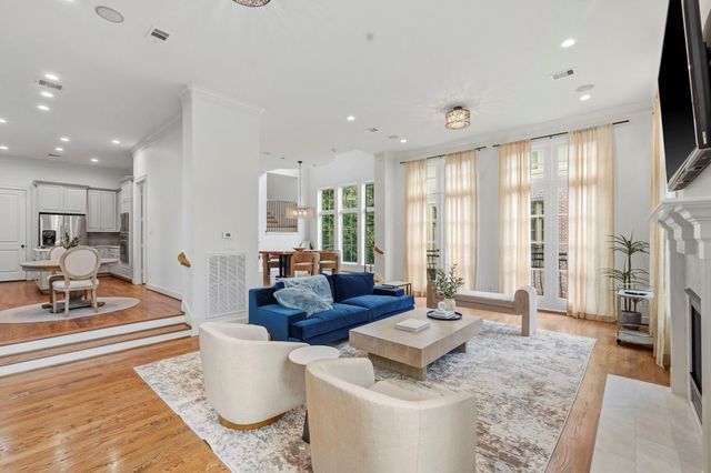 521 Lovett Boulevard, Houston, TX 77006