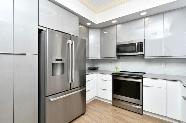 3321 SUNSET KEY CIRCLE 408, Punta Gorda, FL 33955