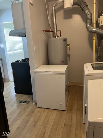 2901 Sangster Avenue, Indianapolis, IN 46218