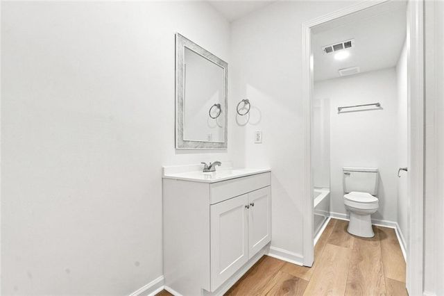 5095 Roswell Road 209, Sandy Springs, GA 30342