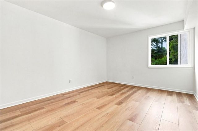 5095 Roswell Road 209, Sandy Springs, GA 30342